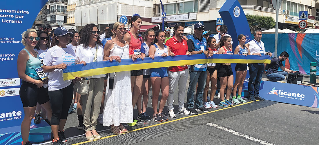 Multitudinaria Media Maratón Iberoamericana y Carrera de la Mujer 5k