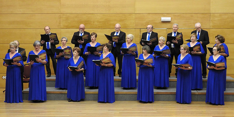 Concierto de la Coral “El Nuevo Amanecer de Torrelamata” en el Palacio de la Música