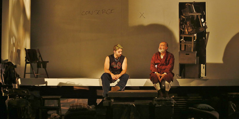 ‘El cuidador’ se representó en el Teatro Municipal