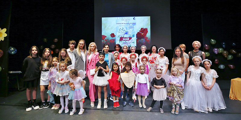 ‘Mundo Globus’ celebró la fiesta de las flores de mayo