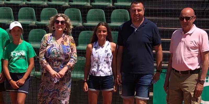 Doblete de victorias para el Club de Tenis Torrevieja