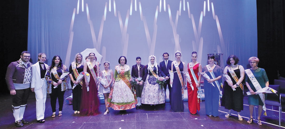 VA3267-belleza Marí Carriedo proclamada belleza del fuego de la hoguera «Los Molinos del Calvario»