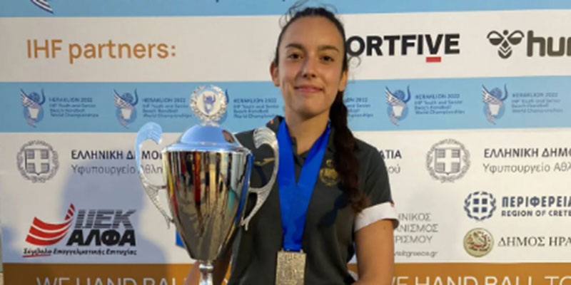 Paula Quiles, campeona del mundo de balonmano playa