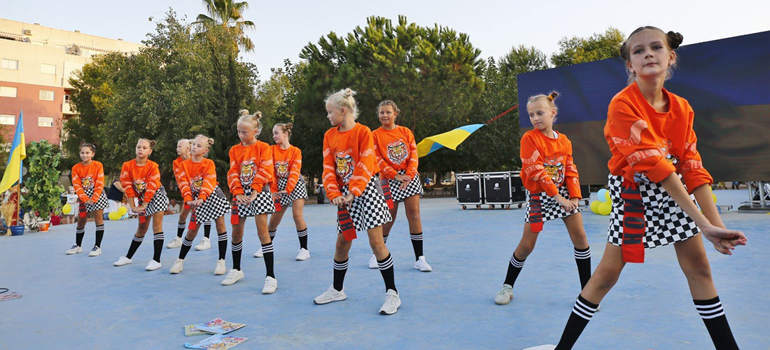 VA3278-INDEPENDENCIA ‘Con Ucrania en el corazón’