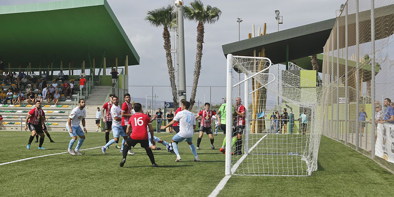 El Torrevieja comienza en casa con buen pie ante Los Montesinos