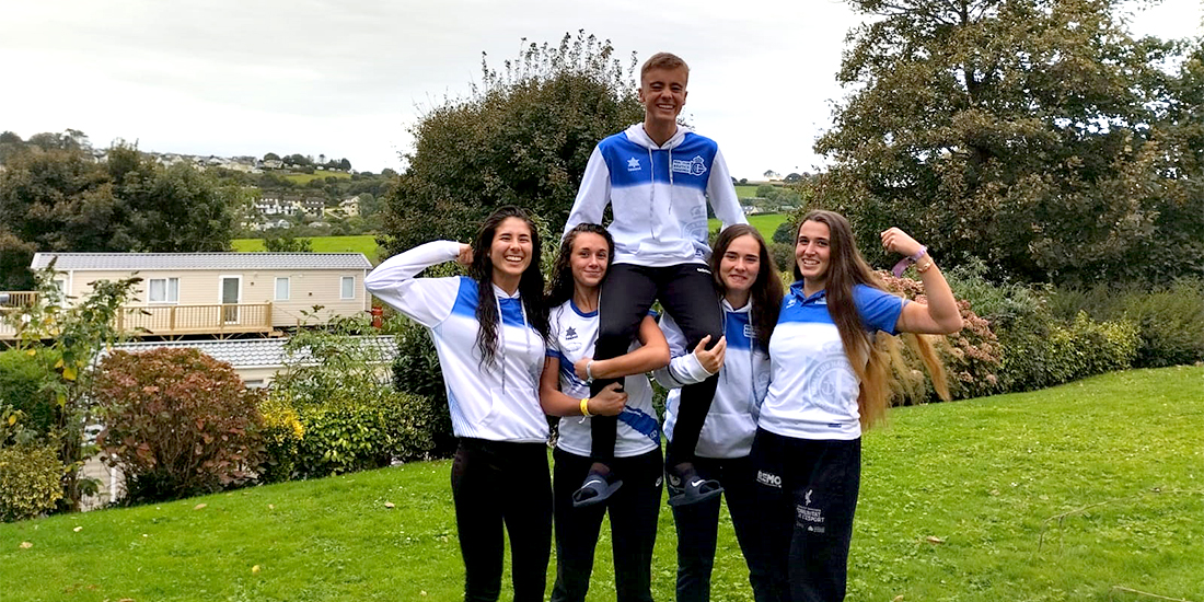 3085-RCNT-REMO El cuatro con timonel del RCNT, quinto en el Mundial de Remo de Mar