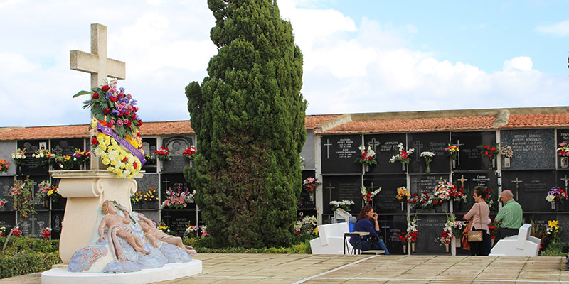 Se habilita un operativo especial de autobuses para la festividad de Todos los Santos