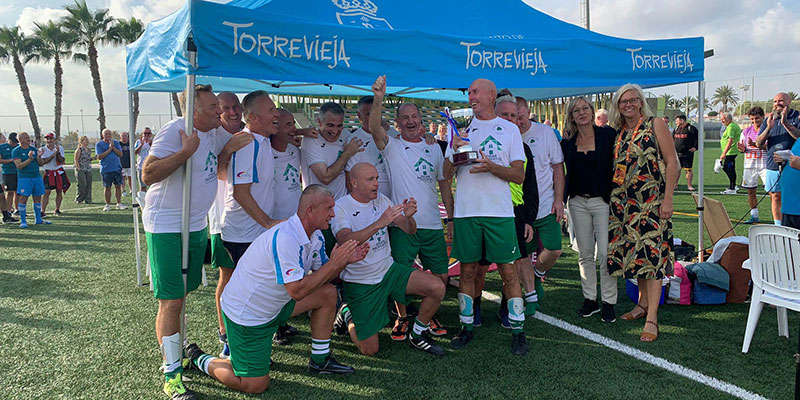 Diez equipos se dieron cita en el I torneo de Walking Football