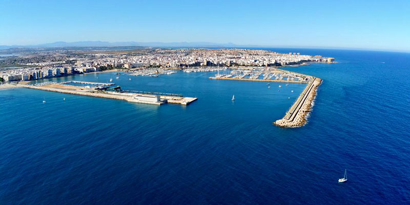 La Generalitat otorga el reconocimiento de Municipio Turístico de Excelencia al Ayuntamiento de Torrevieja