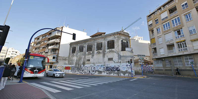 Adjudicada la rehabilitación del edificio de la Fábrica del Hielo, el edificio anexo y la adecuación al entorno de las Eras de la Sal y Museo del Mar y de la Sal