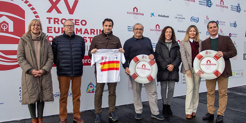 La Euromarina Optimist Torrevieja 2023 ya navega en la gran fiesta de la vela infantil