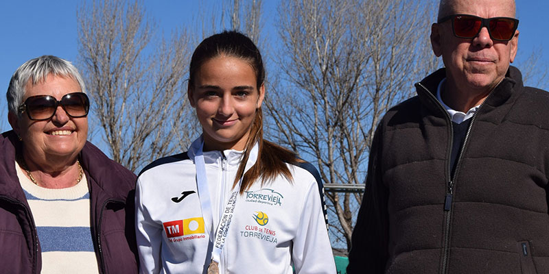 Charo Esquiva, del Club de Tenis, campeona absoluta de la Comunidad Valenciana