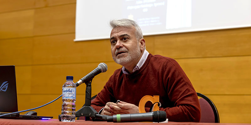 Ars Creatio presenta su revista de invierno con el arte como gran protagonista