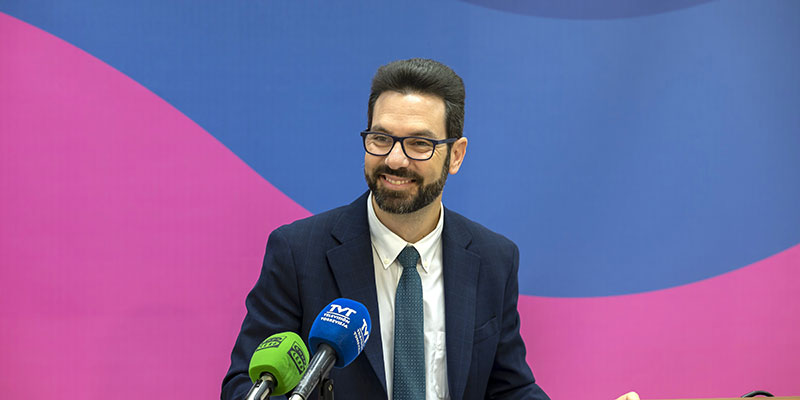 El Ayuntamiento impulsa un estudio para la implantación de un área de baños en el Parque Natural de las salinas como un importante recurso turístico para la ciudad