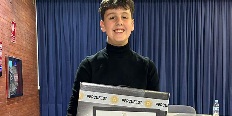 Iván Sánchez Paredes ganó el primer premio de grado elemental de ‘Repercute’