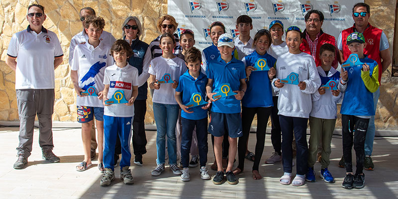 Leo Griñán, David Palacios y Gonzalo Ballester, subieron al podio en el Trofeo de Vela infantil en Calpe