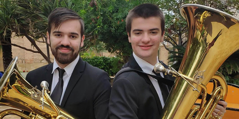 Samuel y Alejandro Hernández Imbernón, de la UMT, galardonados en el XI Concurso de Tuba de la Vila Joiosa