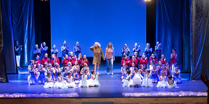 La escuela de danza Arantxa Blanco sorprendió con ‘Origen’