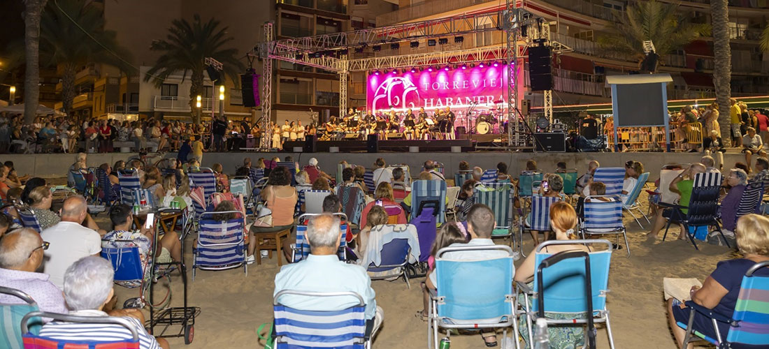 Habaneras y espectáculo en la Playa del Cura