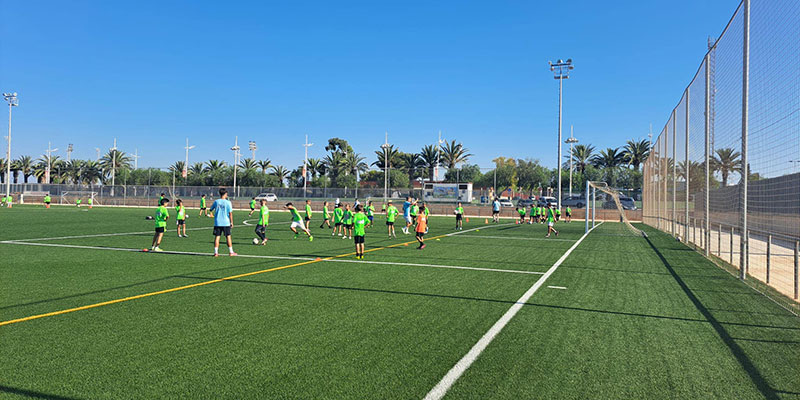 Gran actividad en la Ciudad Deportiva durante el verano