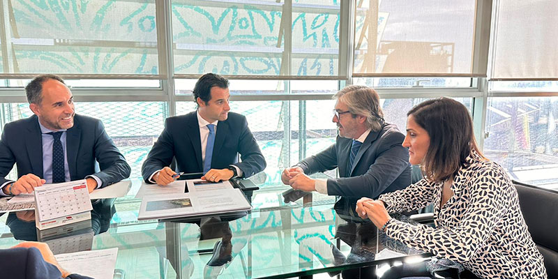 El alcalde se reúne en Valencia con el Secretario Autonómico de Medio Ambiente