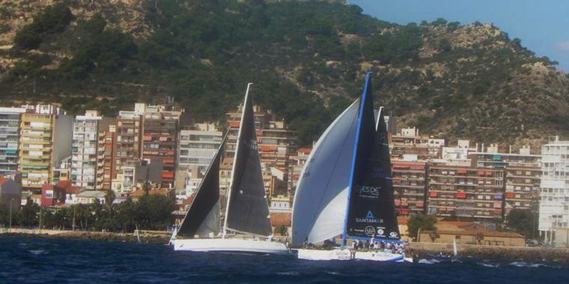 El Maverta, del RCNT, se hace con la plata en el V Trofeo Real Liga Naval