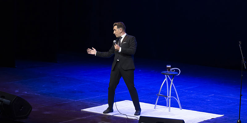 Desternillante ‘Comedy Club’, de Miguel Lago