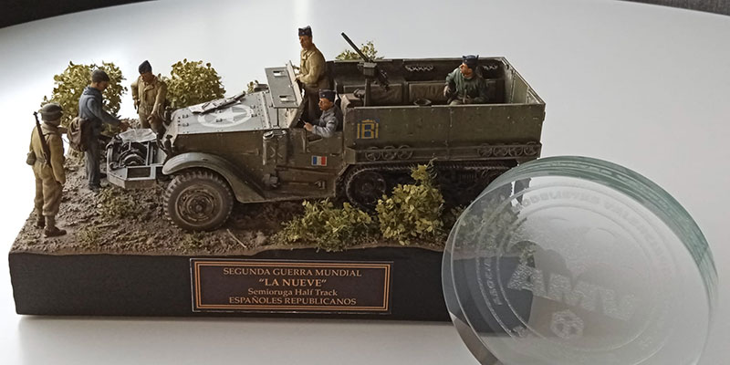 El modelista Rafael Aracil cosecha un gran triunfo en el concurso internacional celebrado en Plasencia