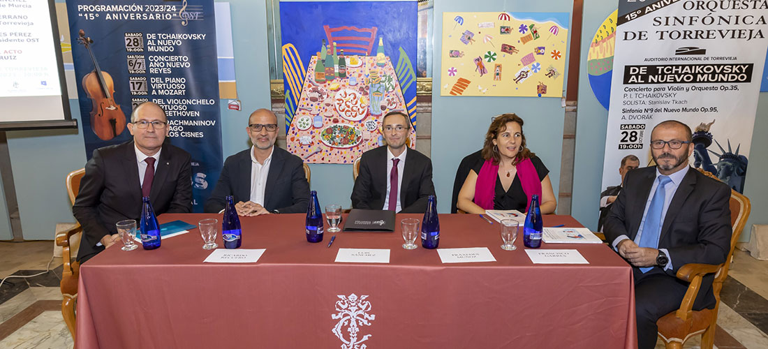 Presentado el libro “Guía para la enseñanza musical del alumnado con ceguera” del torrevejense, Luis Sánchez