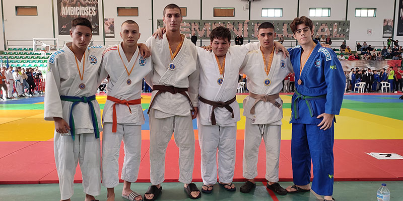 Seis oros y cuatro platas para el Judo Club Nozomi en Ontinyent