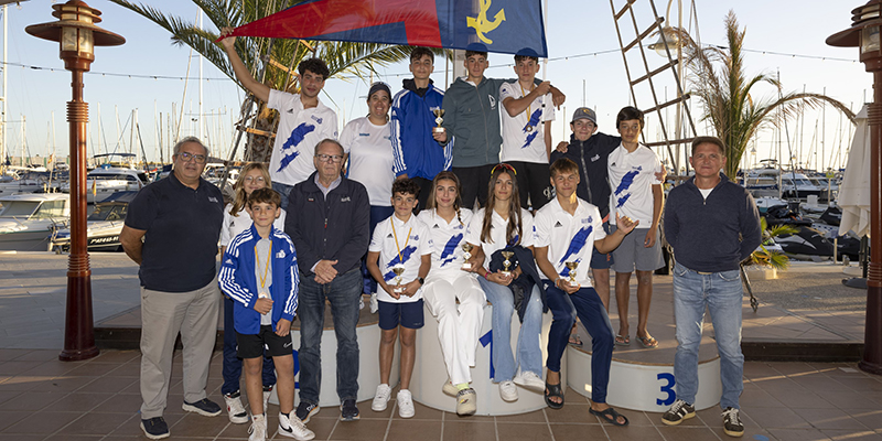 Cinco oros, una plata y dos bronces para el equipo de windsurf del RCNT en la segunda prueba autonómica