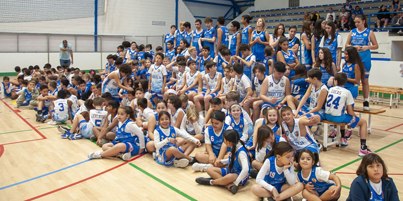 El Club Baloncesto Torrevieja presentó a sus equipos