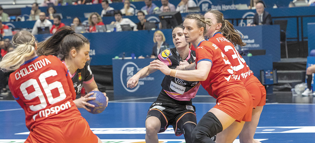 Las Guerreras regresan a Torrevieja para conseguir el billete a París