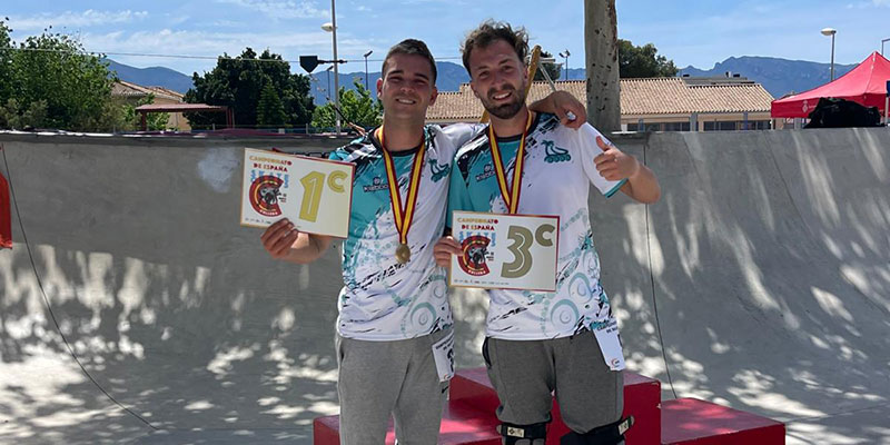 El Club de Patinaje Torrevieja  consigue el oro y el bronce  en el campeonato de España  de Skate Cross