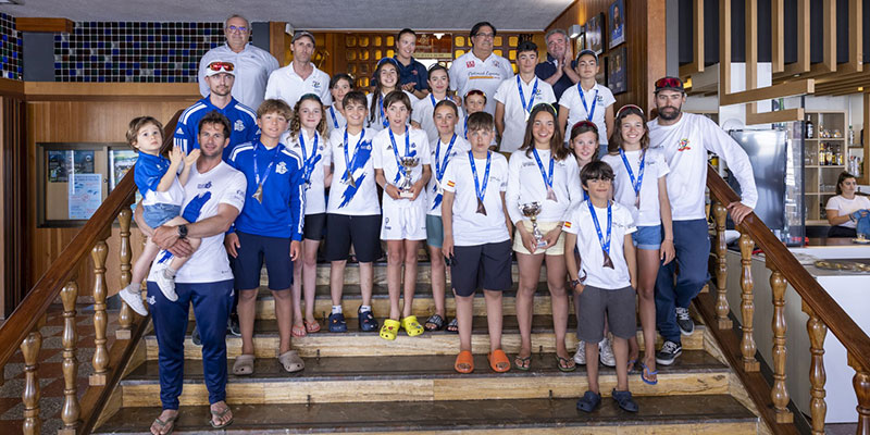 Plata para el rcn Torrevieja en  el Campeonato Autonómico de Optimist por equipos de clubes