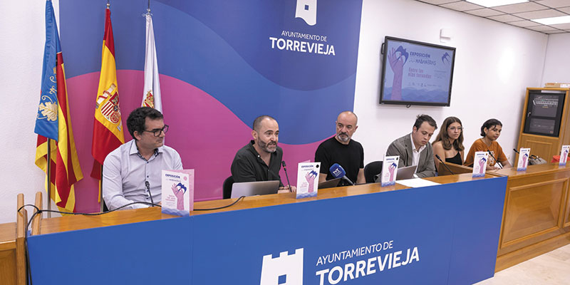 Estudiantes del máster comincrea de la ua y la sede universitaria de Torrevieja han compuesto “entre las olas tatuadas”