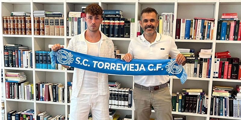 El SC Torrevieja se hace con los servicios de Andrés Redondo