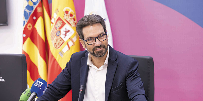 La JGL adjudica las obras de repavimentación y reparación del dique de Levante