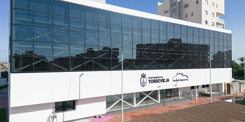 va3387-pabellon A mediados de noviembre se inaugurará el pabellón polideportivo de La Mata