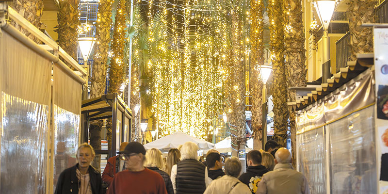 VA3391-ENCENDIDO Torrevieja brilla en la fiesta del encendido