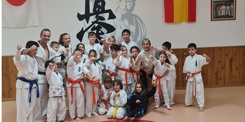 va3391-SAITO-DOJO Visita al club Saito Dojo