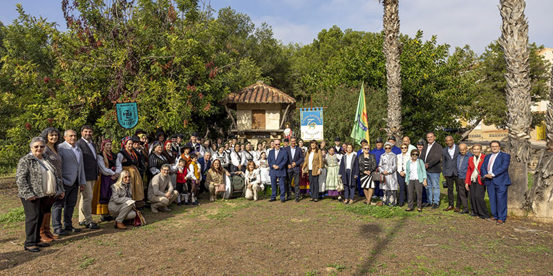 va3392-semana-santa El alcalde de Valdés glosó un emotivo pregón de Santa Bárbara del Centro Asturiano