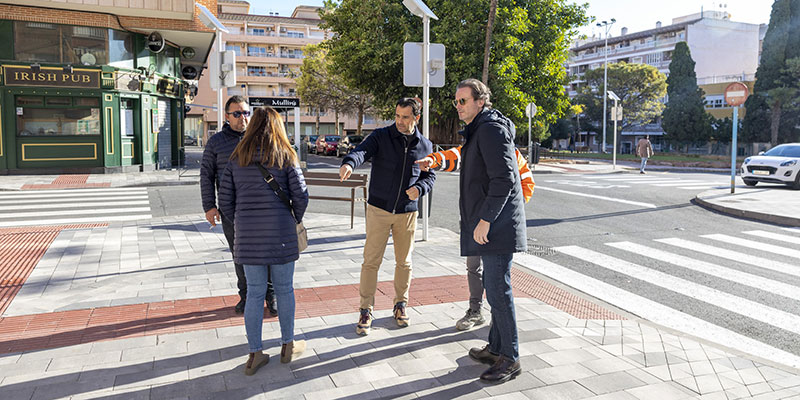 va3394-caballero-rodas Los ciudadanos ya disfrutan la reurbanización de Caballero de Rodas