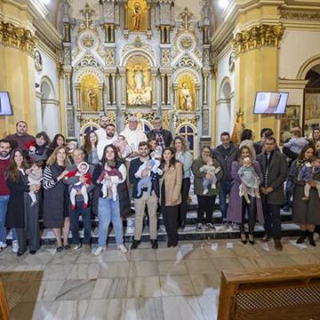 va3399-candelaria Presentación de niños a la Purísima en la fiesta de la Candelaria