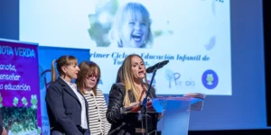 Participantes y ponentes en las primeras jornadas de educación infantil en el Centro Cultural Virgen del Carmen de Torrevieja
