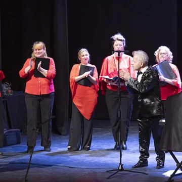 va3405-coral La Coral Bella Torrevieja y Marisa Carro se unieron en favor de APAEX