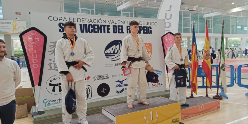 judo Siete metales para el Judo Club en San Vicente del Raspeig
