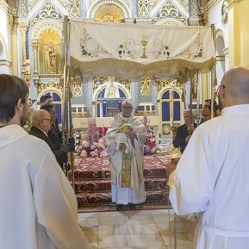 va3411-san-vicente Celebración litúrgica del Día de San Vicente Ferrer en la Parroquia Arciprestal de la Inmaculada Concepción, presidida por el párroco y con presencia del consistorio y fieles.