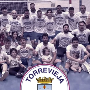 El Torrevieja FS sube a Preferente tras vencer al CD Cox por 1-6