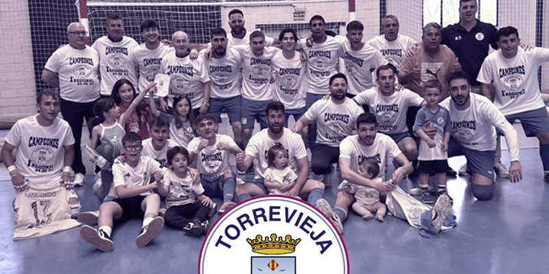 va3413-futbol-sala El Torrevieja FS sube a Preferente tras vencer al CD Cox por 1-6